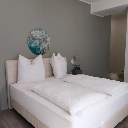 Flora Comfort Gæstehus 3*