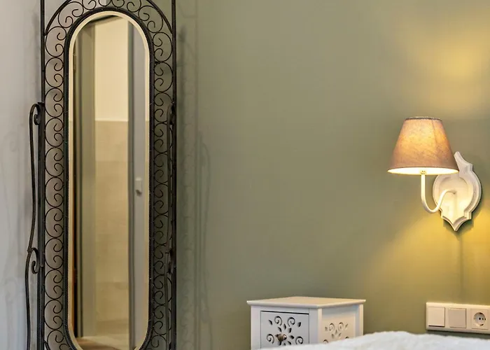 Flora Comfort Gæstehus 3*